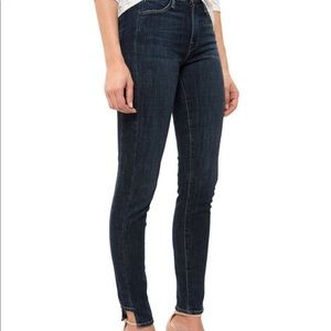 Frame side step hem jeans